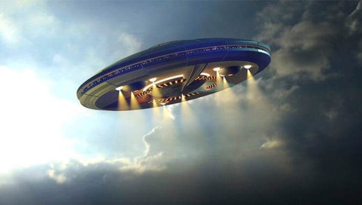 ABD’li yetkiliden flaş UFO açıklaması! Bu sözleri çok konuşuldu